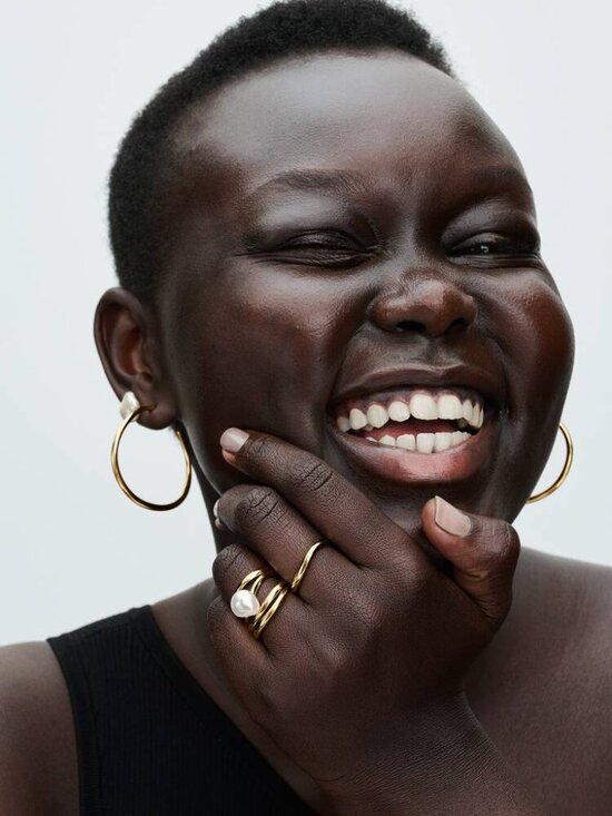 Pandora Organically Shaped 42 mm Open Hoop Earrings - Picture 3 of 3